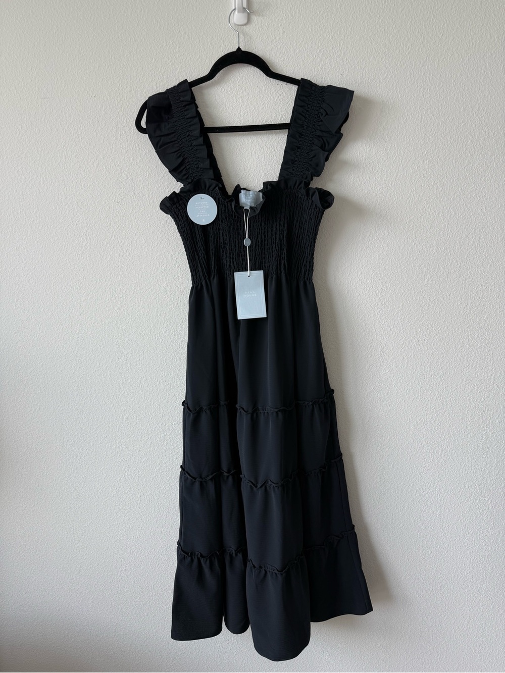 NWT Hill House
The Ellie Nap Dress - Black Crepe - Picture 5 of 10